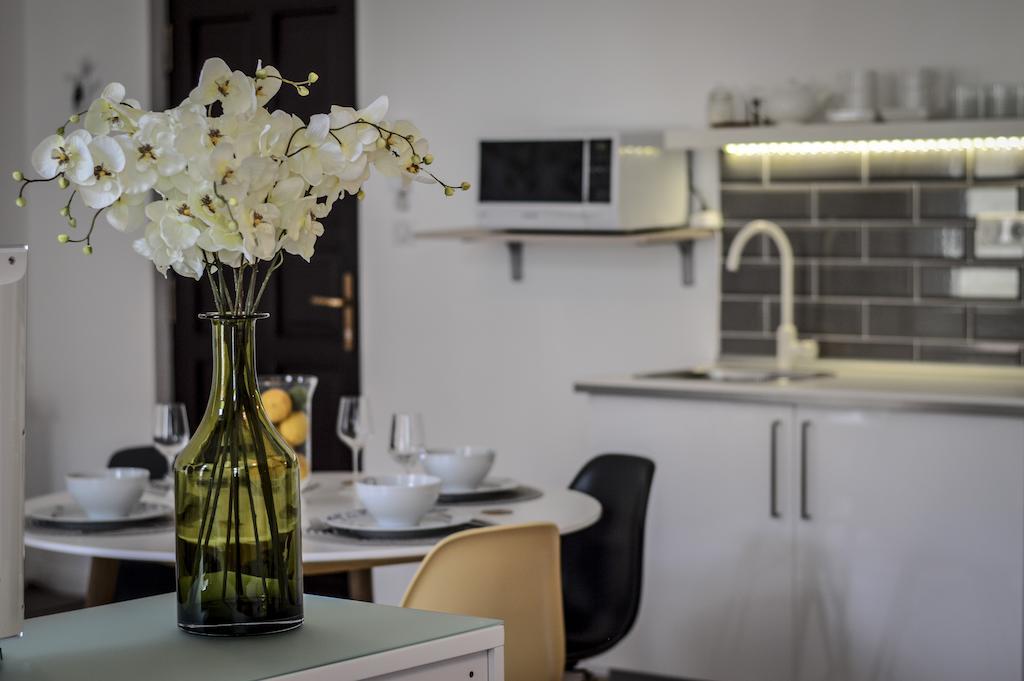 Baross Boutique Apartman 杰尔 客房 照片