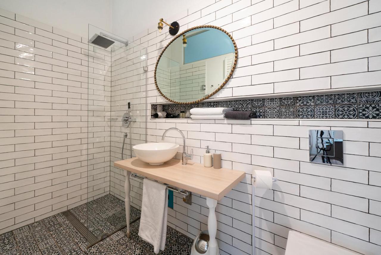 Baross Boutique Apartman 杰尔 外观 照片
