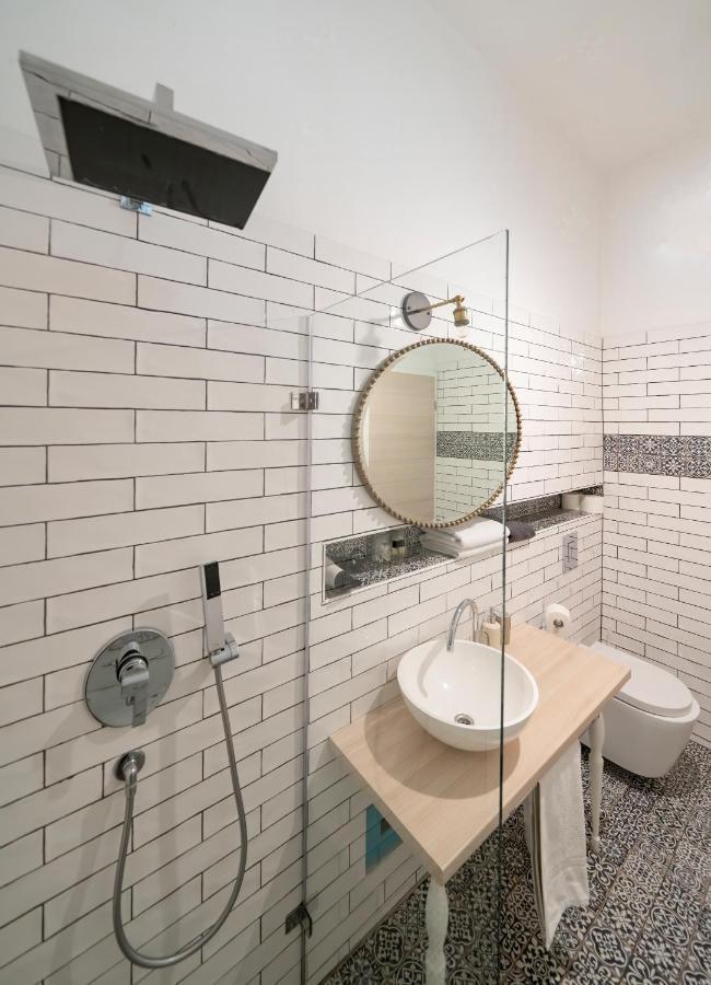 Baross Boutique Apartman 杰尔 外观 照片